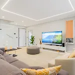 Bayview Retreat Villa Funchal (Madeira)