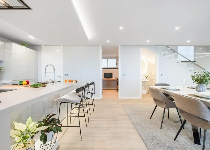 Bayview Retreat Villa *