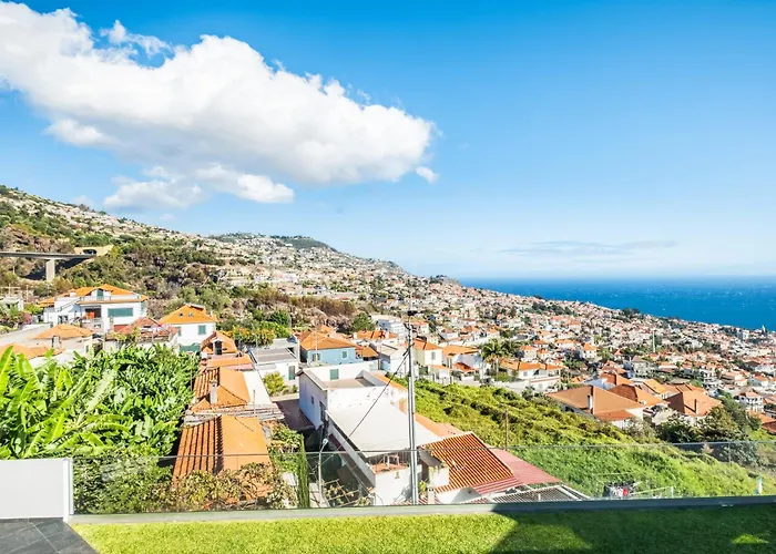 וילה Bayview Retreat *